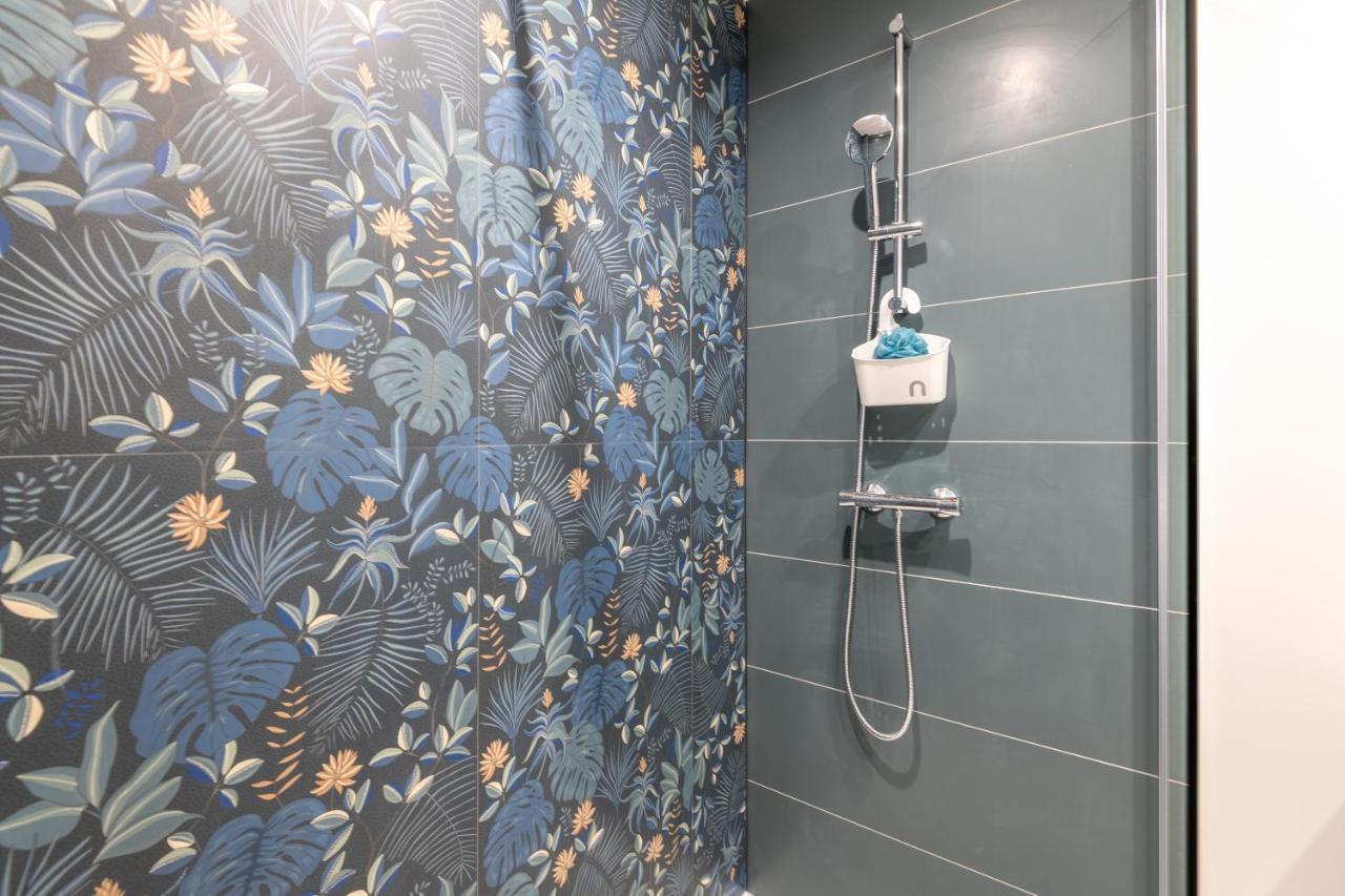 Homey Lotus Centre / Proche Gare Avec Acces A Geneve Annemasse Ngoại thất bức ảnh